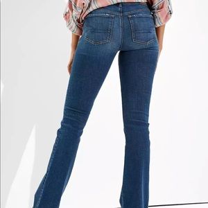 NWOT AE Mid-Rise Kick Bootcut Jean
